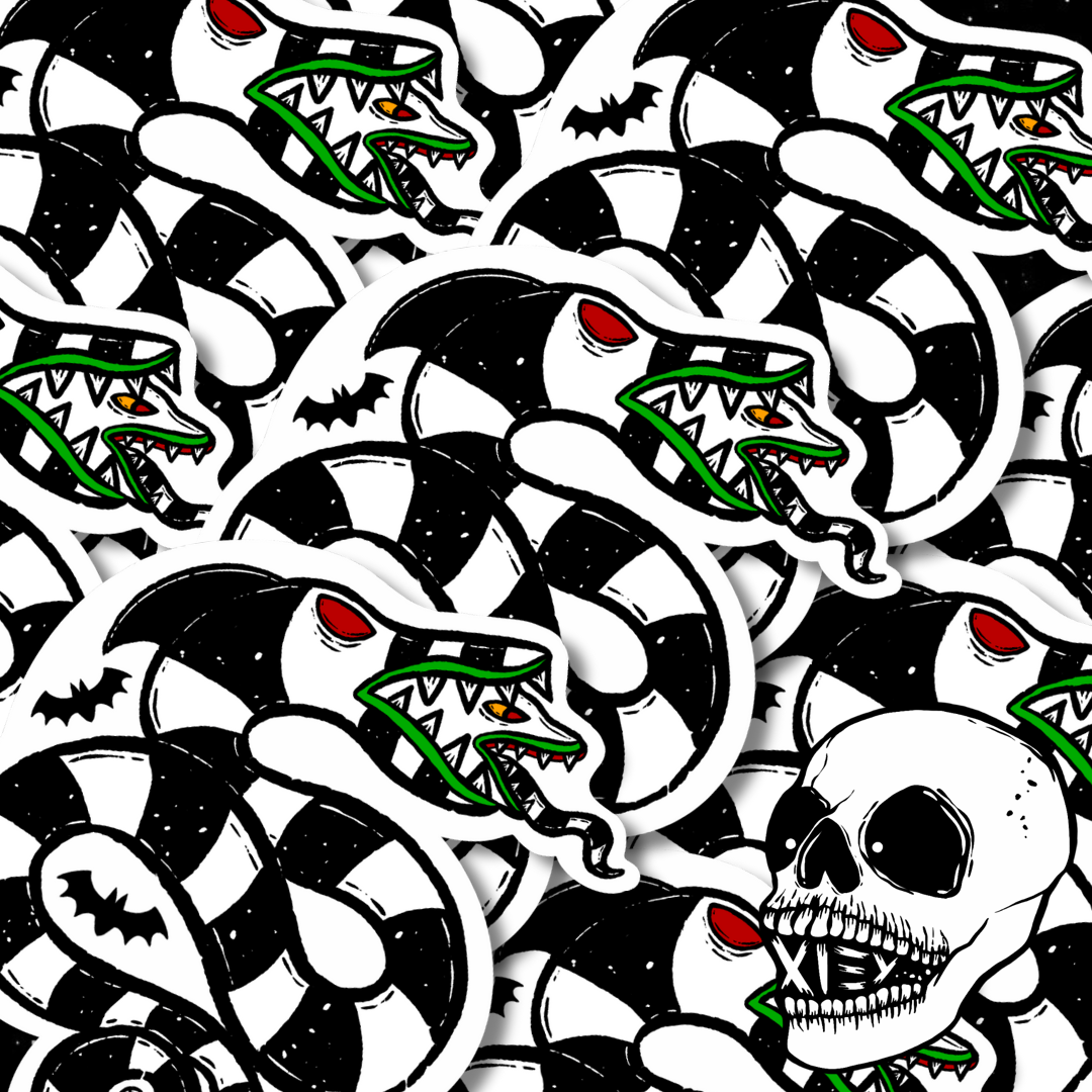 SPOOOKY SANDWORM GLITTERY STICKER