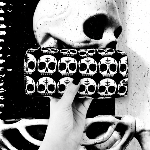 MADNESS BOXIEY ZIPPER POUCH